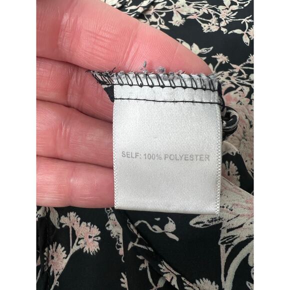 Rose + Olive Size 2X Black Floral 3/4 Sleeve Peasant Top Tunic Lightweight Flowy - Picture 11 of 11